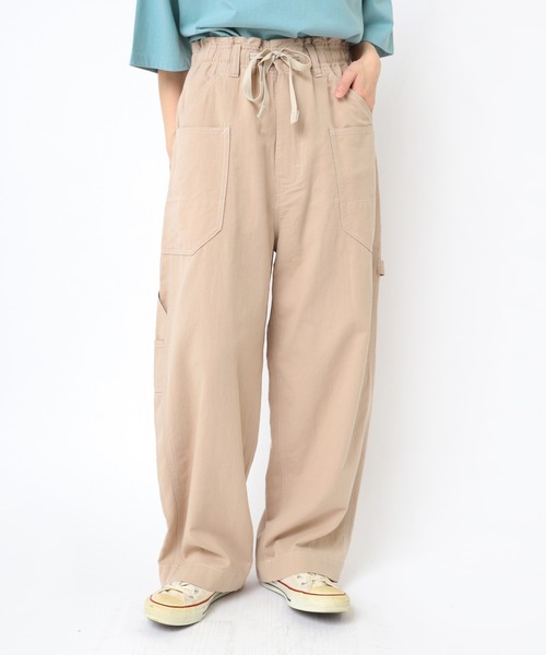 URCH RNA（アーチ アールエヌエー）の「R4324 綿麻サージのカーペンターパンツ（その他パンツ・レディース・ブルー/ベージュ/グレー・FREE）」の2枚目の写真