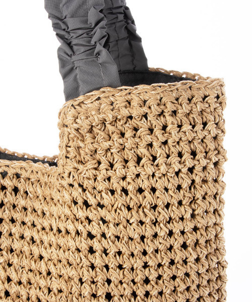 cache cache（カシュ カシュ）の「カシュカシュ cachecache / フリルハンドルクロッシェトート（かごバッグ・レディース・グレー/ブルー/ライトグレー/ブラック/ベージュ・FREE）」の18枚目の写真