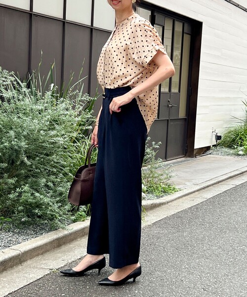 A&S 新品未使用/ギャザーブラウス セール】ドットノーカラーオーバーギャザーブラウス（シャツ/ブラウス