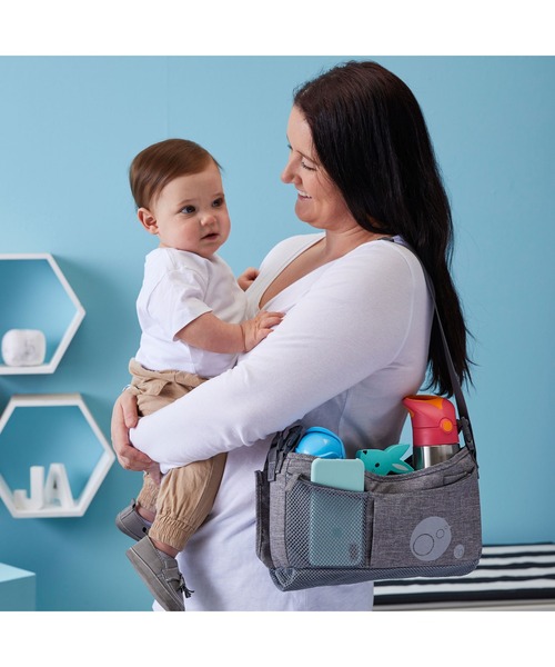b.box（ビーボックス）の「b.box/  Stroller organiser ストローラーオーガナイザー（ベビーカー用バッグ）（ベビーカー/ベビーカー用品・キッズ・ブラック/グレー・ONESIZE）」の11枚目の写真