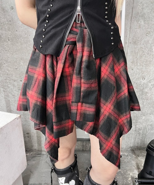 Figments(フィグメンツ)の「フェイクスリーブイレヘムスカート(スカート・レディース・ブラック/レッド/グレー/ネイビー/レッド系その他/ブラウン・FREE)」の15枚目の写真