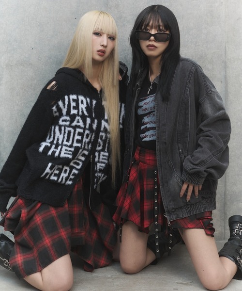 Figments(フィグメンツ)の「フェイクスリーブイレヘムスカート(スカート・レディース・ブラック/レッド/グレー/ネイビー/レッド系その他/ブラウン・FREE)」の18枚目の写真