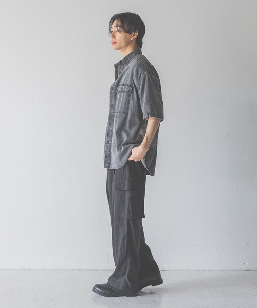 LOWRYS FARM（ローリーズファーム）の「デニムオーバーシャツＳＳ　490877（シャツ/ブラウス・メンズ・ブラック/ブルー・MEDIUM/LARGE）」の13枚目の写真