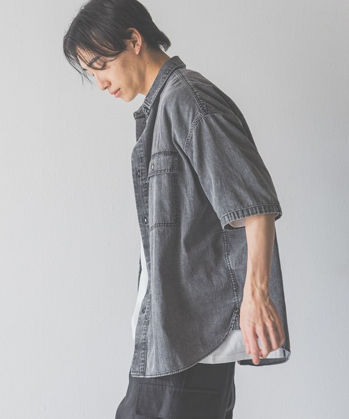 LOWRYS FARM（ローリーズファーム）の「デニムオーバーシャツＳＳ　490877（シャツ/ブラウス・メンズ・ブラック/ブルー・MEDIUM/LARGE）」の16枚目の写真