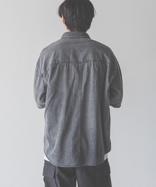 LOWRYS FARM（ローリーズファーム）の「デニムオーバーシャツＳＳ　490877（シャツ/ブラウス・メンズ・ブラック/ブルー・MEDIUM/LARGE）」の17枚目の写真