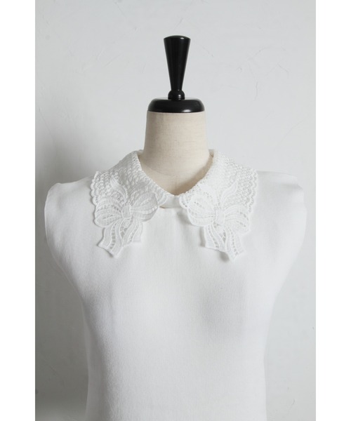 tocco closet（トッコ　クローゼット）の「【ZOZO限定】リボンレース襟ノースリーブニットトップス（ニット/セーター・レディース・ブラック/オフホワイト/ラベンダー・M）」の4枚目の写真