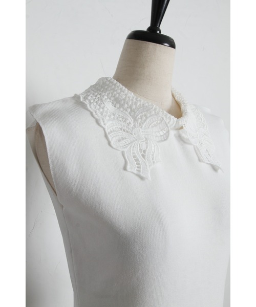 tocco closet（トッコ　クローゼット）の「【ZOZO限定】リボンレース襟ノースリーブニットトップス（ニット/セーター・レディース・ブラック/オフホワイト/ラベンダー・M）」の5枚目の写真