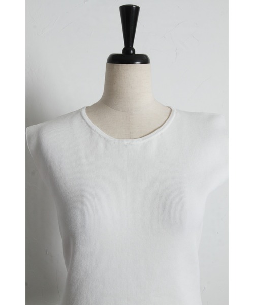 tocco closet（トッコ　クローゼット）の「【ZOZO限定】リボンレース襟ノースリーブニットトップス（ニット/セーター・レディース・ブラック/オフホワイト/ラベンダー・M）」の9枚目の写真