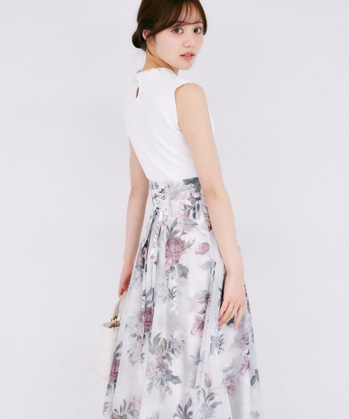 tocco closet（トッコ　クローゼット）の「【ZOZO限定】リボンレース襟ノースリーブニットトップス（ニット/セーター・レディース・ブラック/オフホワイト/ラベンダー・M）」の16枚目の写真