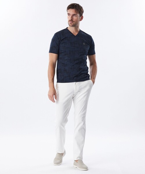 EPOCA UOMO（エポカウォモ）の「クラックカモフラVネックカットソー（Tシャツ/カットソー・メンズ・ライトグレー/ネイビー・46/48）」の4枚目の写真