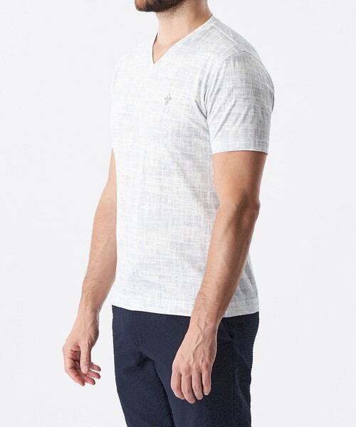 EPOCA UOMO（エポカウォモ）の「クラックカモフラVネックカットソー（Tシャツ/カットソー・メンズ・ライトグレー/ネイビー・46/48）」の6枚目の写真