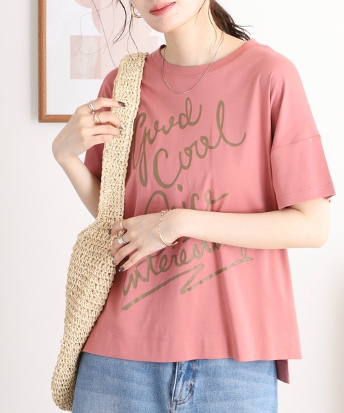 EGLANTINE(エグランティーヌ)の「EGLANTINE でかロゴプリント半袖Tシャツ【日本製】(Tシャツ/カットソー・レディース・ダークグリーン/チャコールグレー/ローズ/レッド/グレイッシュベージュ・40)」の5枚目の写真