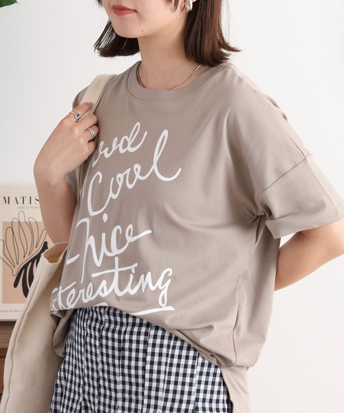 EGLANTINE(エグランティーヌ)の「EGLANTINE でかロゴプリント半袖Tシャツ【日本製】(Tシャツ/カットソー・レディース・ダークグリーン/チャコールグレー/ローズ/レッド/グレイッシュベージュ・40)」の10枚目の写真
