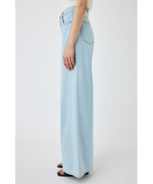 MOUSSY(マウジー)の「【セットアップ対応】RELAX LOOSE FLARE(デニムパンツ・レディース・ブルー/ライトブルー・0/1/2)」の19枚目の写真