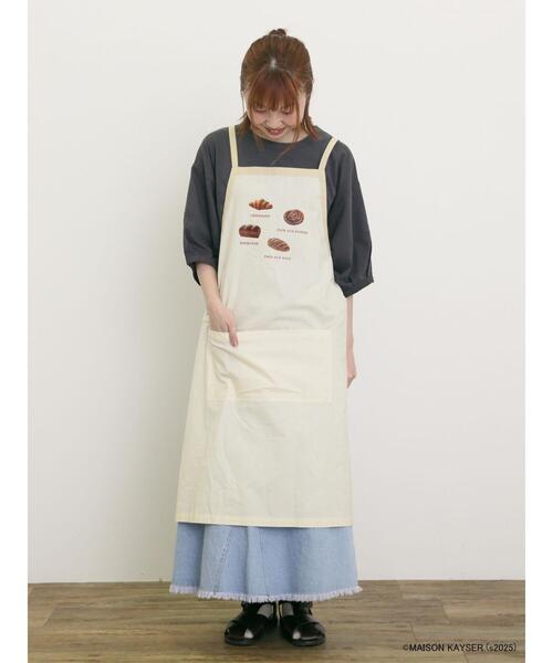 SM2【MAISON KAYSER】刺繍立体袖Tシャツ新品チャコールグレー今季完 セール】 【MAISON KAYSER】刺繍立体袖Tシャツ（オフホワイト