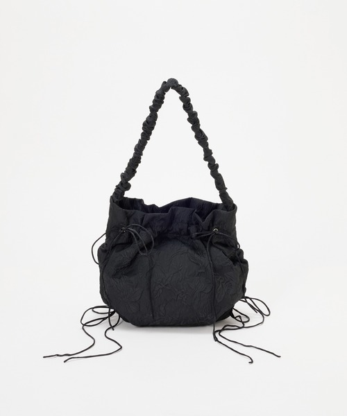 EFOLE(エフォル)の「【ZOZO限定】Shirring jacquard ribbon bag / シャーリング ジャガード リボン バッグ(ハンドバッグ・レディース・ブラック/オフホワイト・FREE)」の8枚目の写真
