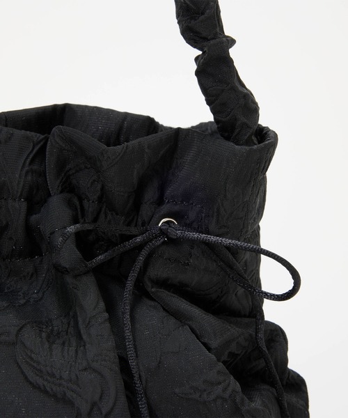 EFOLE(エフォル)の「【ZOZO限定】Shirring jacquard ribbon bag / シャーリング ジャガード リボン バッグ(ハンドバッグ・レディース・ブラック/オフホワイト・FREE)」の19枚目の写真
