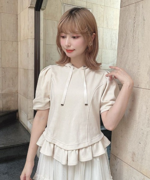 F i.n.t(フィント)の「コルセット切替パーカー 夏服【1枚で快適】マシンウォッシャブル/ fint フィント(パーカー・レディース・ライトグレー/アイボリー・FREE)」の2枚目の写真