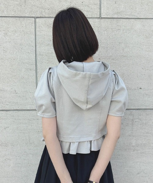 F i.n.t(フィント)の「コルセット切替パーカー 夏服【1枚で快適】マシンウォッシャブル/ fint フィント(パーカー・レディース・ライトグレー/アイボリー・FREE)」の8枚目の写真