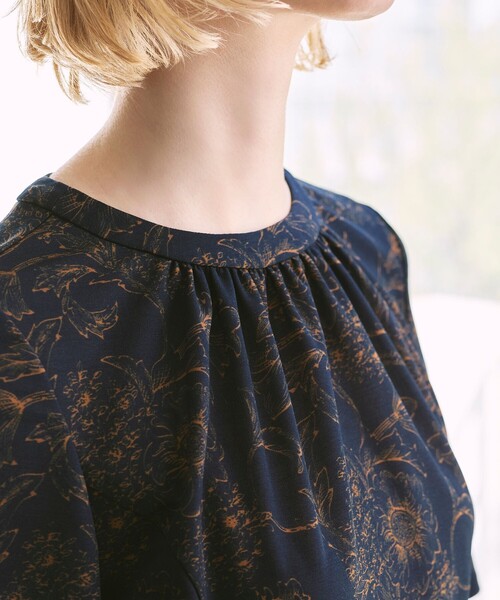 MACKINTOSH LONDON(マッキントッシュ ロンドン)の「【BIBURY FLOWER】ドローイングシャドーバイブリーワンピース(ワンピース・レディース・ネイビー/ブルー・38/40)」の6枚目の写真