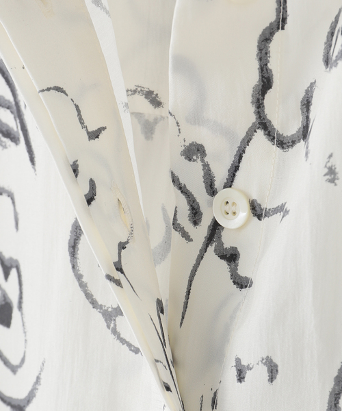 mii（ミー）の「【Mii / ミイ】 PRINTED HALF SLEEVE SHIRT（シャツ/ブラウス・レディース・アイボリー・MEDIUM）」の9枚目の写真
