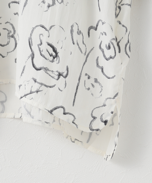 mii（ミー）の「【Mii / ミイ】 PRINTED HALF SLEEVE SHIRT（シャツ/ブラウス・レディース・アイボリー・MEDIUM）」の8枚目の写真
