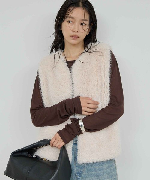 ☽︎【美品】GALLARDAGALANT WOOLBALL ダウンベスト 美品】GALLARDAGALANT WOOLBALL ダウンベスト最高 の