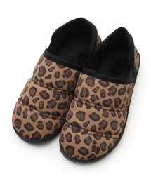 Per sist ence（パーシエンス）の「アニマルキルトモックシューズ（スリッポン）」