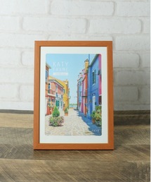 BACKYARD FAMILY（バックヤードファミリー）の「ケイティフレーム A4判（ポスター/アート）」