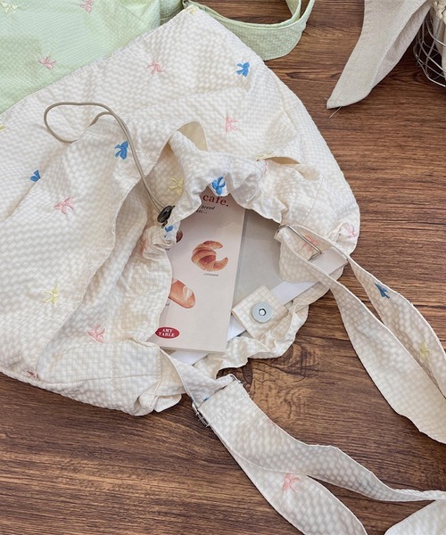 Mignonjour（ミニョンジュール）の「Mignonjour/リボン巾着2wayバッグ M2789（ハンドバッグ・レディース・グリーン/ピンク/パープル/ホワイト・FREE）」の8枚目の写真