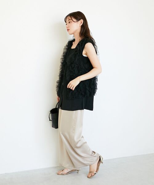 le.coeur blanc（ルクールブラン）の「《手洗い可能》メローウエストサテンイージーパンツ（その他パンツ・レディース・ライトブラウン/グレイッシュベージュ/ブラック・38）」の10枚目の写真