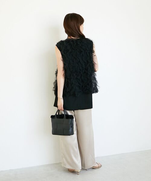 le.coeur blanc（ルクールブラン）の「《手洗い可能》メローウエストサテンイージーパンツ（その他パンツ・レディース・ライトブラウン/グレイッシュベージュ/ブラック・38）」の11枚目の写真