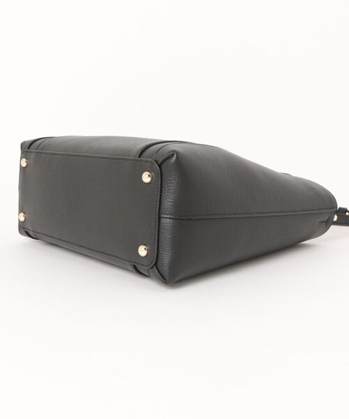 FURLA（フルラ）の「フルラ ゴッチャ(Furla Goccia) トートバッグ S（ショルダーバッグ・レディース・カーキ/ブラック/オフホワイト・ONE SIZE）」の13枚目の写真