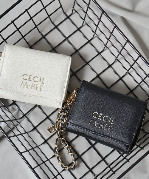 CECIL McBEE（セシルマクビー）の「ＣＥＣＩＬ ＭｃＢＥＥ ラメチェーンミニ財布（財布・レディース・ブラック/アイボリー・FREE）」の2枚目の写真