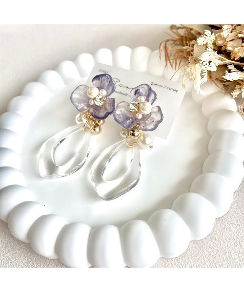 VIBGYOR(ヴィブジョー)の「【S.coeuf】2wayピアス ブルーフラワー×しゃらしゃらクリアチャーム(MA)(ピアス(両耳用)・レディース・ブルー・FREE)」の2枚目の写真