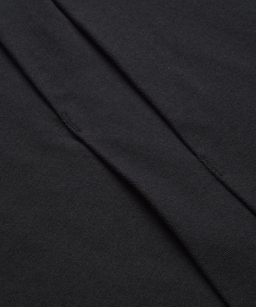 NO ID.(ノーアイディ)の「【NO ID.】Bias Dart Pullover / バイアス ダーツ プルオーバー(Tシャツ/カットソー・メンズ・ホワイト/ブラック・ONE SIZE)」の8枚目の写真