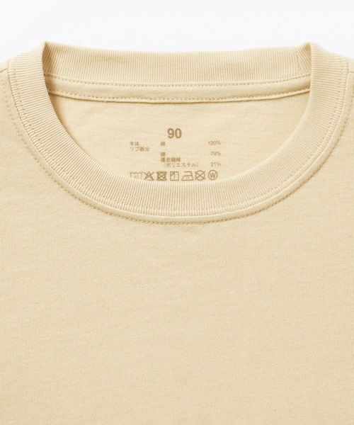 無印良品（ムジルシリョウヒン）の「ベビー　あたまするっと　綿天竺編みクルーネック長袖Ｔシャツ　無地（Tシャツ/カットソー・キッズ・イエロー系/ピンク/グレー系/ブルー/オフホワイト・80/90/100）」の21枚目の写真