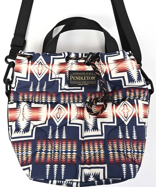 KiU(キウ)の「【PENDLETON × KiU LIMITED ITEM】ペンドルトン パデッドポケッタフルミニバッグ(ショルダーバッグ・レディース・ネイビー/カーキ・FREE)」の12枚目の写真