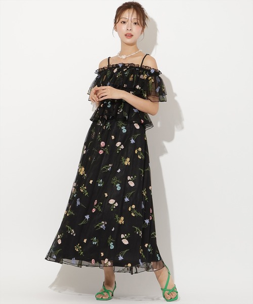 AND COUTURE(アンドクチュール)の「ボタニカル柄刺繍チュールブラウス(シャツ/ブラウス・レディース・オフホワイト/ブラック・FREE)」の17枚目の写真