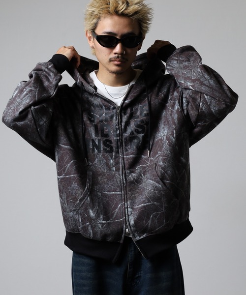 【日本未発売】STORM　ストーム　フルジップフーディー　パーカー　Lサイズ セール】JUNGLESTOTM 総柄GRAPHIC アソートZIPパーカー