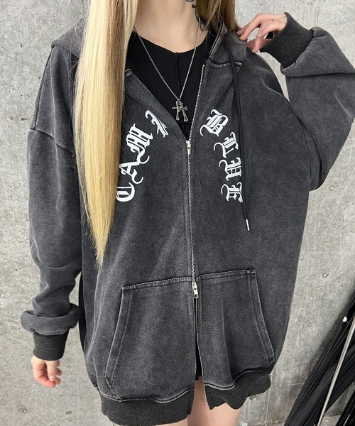 Figments(フィグメンツ)の「エイジドラージロゴZIPパーカー(パーカー・レディース・スミクロ・FREE)」の9枚目の写真