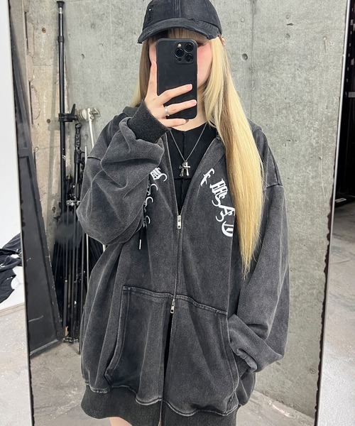 Figments(フィグメンツ)の「エイジドラージロゴZIPパーカー(パーカー・レディース・スミクロ・FREE)」の10枚目の写真