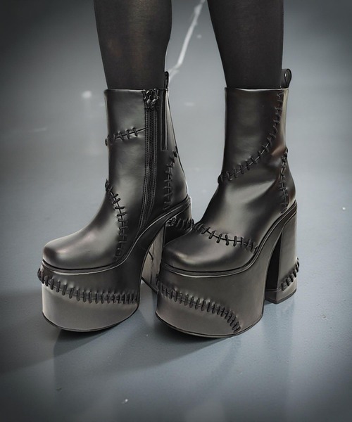 新入荷│1page｜通常価格とセール価格│Jeffrey Campbell