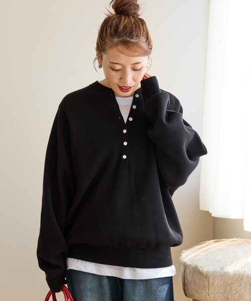 限定展開 スウェットライク ヘンリーネック ニット プルオーバー