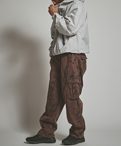 ALL RUNS（オールランズ）の「リアルツリー カーブカーゴパンツ（カーゴパンツ・メンズ・ブラウン・M/L）」の10枚目の写真