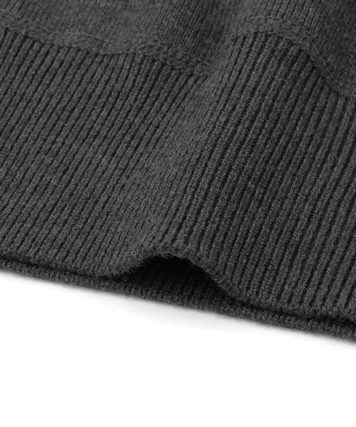 ADAM ET ROPE'(アダムエロペ)の「【WEB限定】カシミヤMIXメニーボタンカーディガン(カーディガン/ボレロ・レディース・チャコールグレー/ブラック/ダークブラウン/レッド・FREE)」の11枚目の写真
