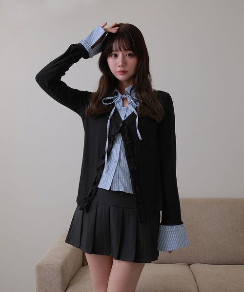 M DOLLY（エムドリー）の「frill merge shirt tops / フリルマージシャツトップス（シャツ/ブラウス・レディース・グレー/ブラック・FREE）」の6枚目の写真