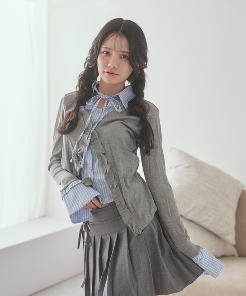M DOLLY（エムドリー）の「frill merge shirt tops / フリルマージシャツトップス（シャツ/ブラウス・レディース・グレー/ブラック・FREE）」の9枚目の写真