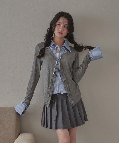 M DOLLY（エムドリー）の「frill merge shirt tops / フリルマージシャツトップス（シャツ/ブラウス・レディース・グレー/ブラック・FREE）」の11枚目の写真