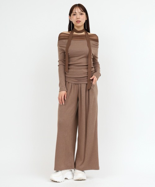 ROYAL PARTY(ロイヤルパーティー)の「デコルテシアーオフショルダーカットトップス(Tシャツ/カットソー・レディース・グレー/ブラック/ブラウン・FREE)」の12枚目の写真